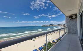 PITANGUEIRAS - FRENTE MAR - 3 SUÍTES - SERVIÇO De PRAIA - COM GARAGEM